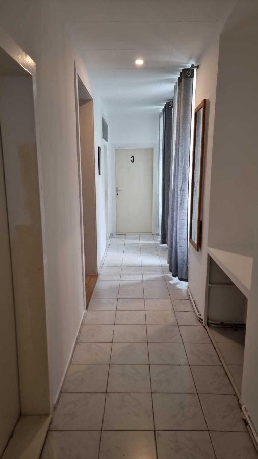 Premier Triple Room Mz Viena Exterior foto